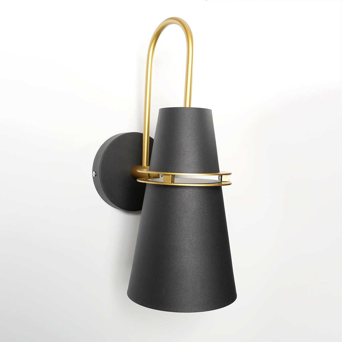 Mosrugs | GrandeurGlow - Luxe Wall Illumination