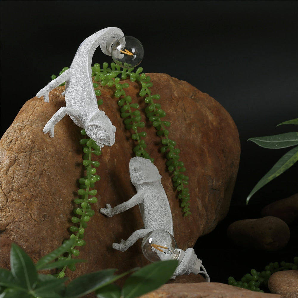 Mosrugs | GlowLizard - Resin Lizard Table Lamp