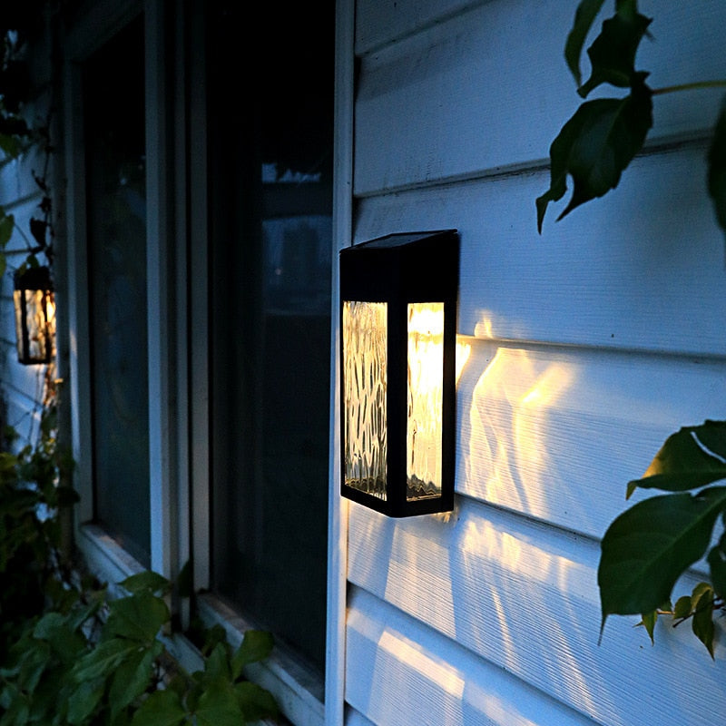 Mosrugs | SolarBurst – Outdoor Wall Lamp with Solar Energy