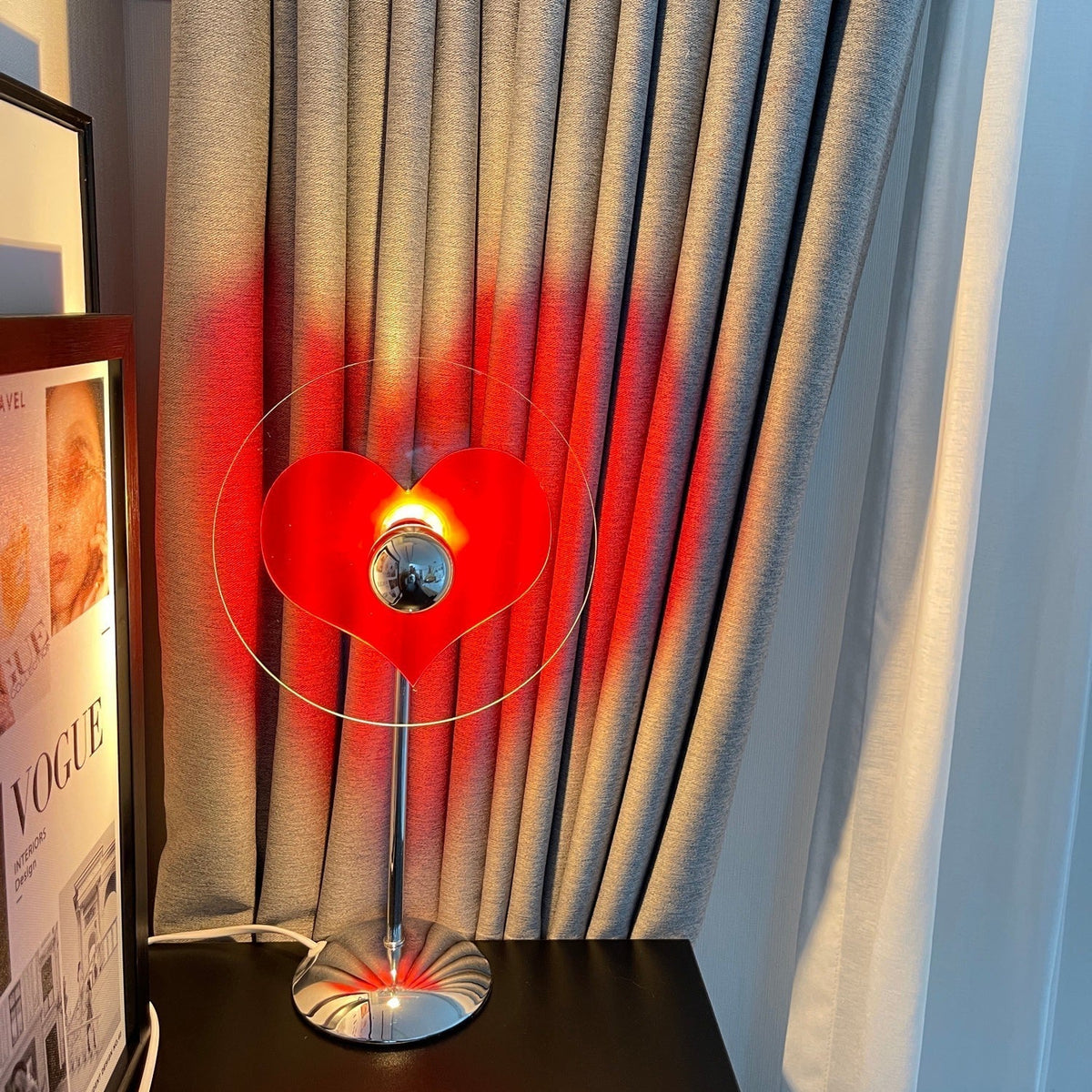 Mosrugs | LoveGlow – Elegant Table Lamp with Rechargeable LED