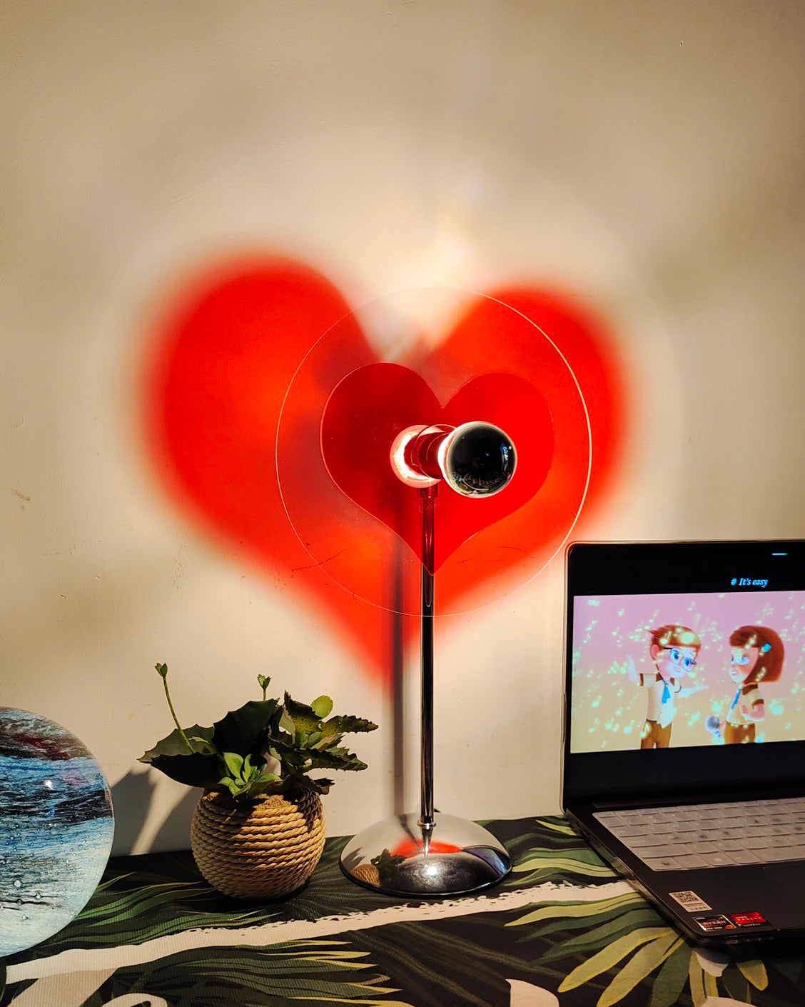Mosrugs | LoveGlow – Elegant Table Lamp with Rechargeable LED