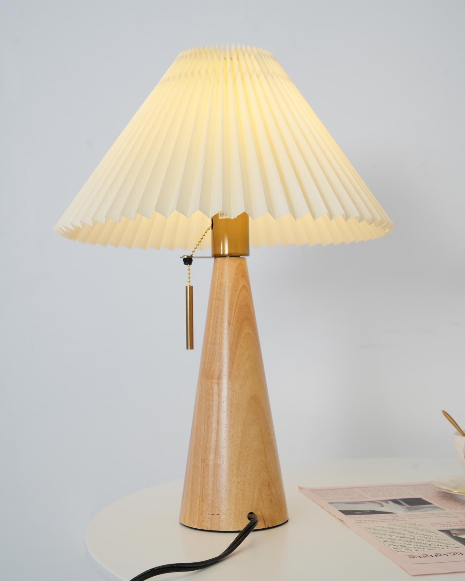 Mosrugs | AntiqueRadiance – Elegant Wood and Metal Table Lamp