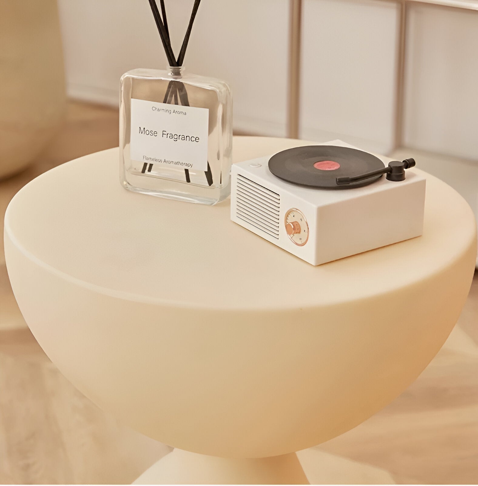 Mosrugs | Ylix – Luxury Round Coffee Table for Living Room or Side Space
