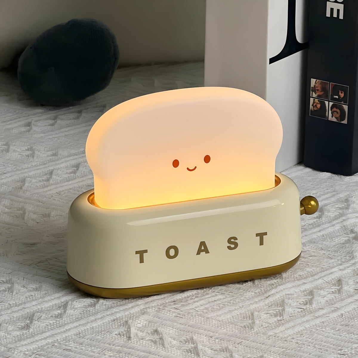 Mosrugs | TinyToast Table Lamp – Portable Toaster-Shaped Night Light with Dimmable LED & USB Port