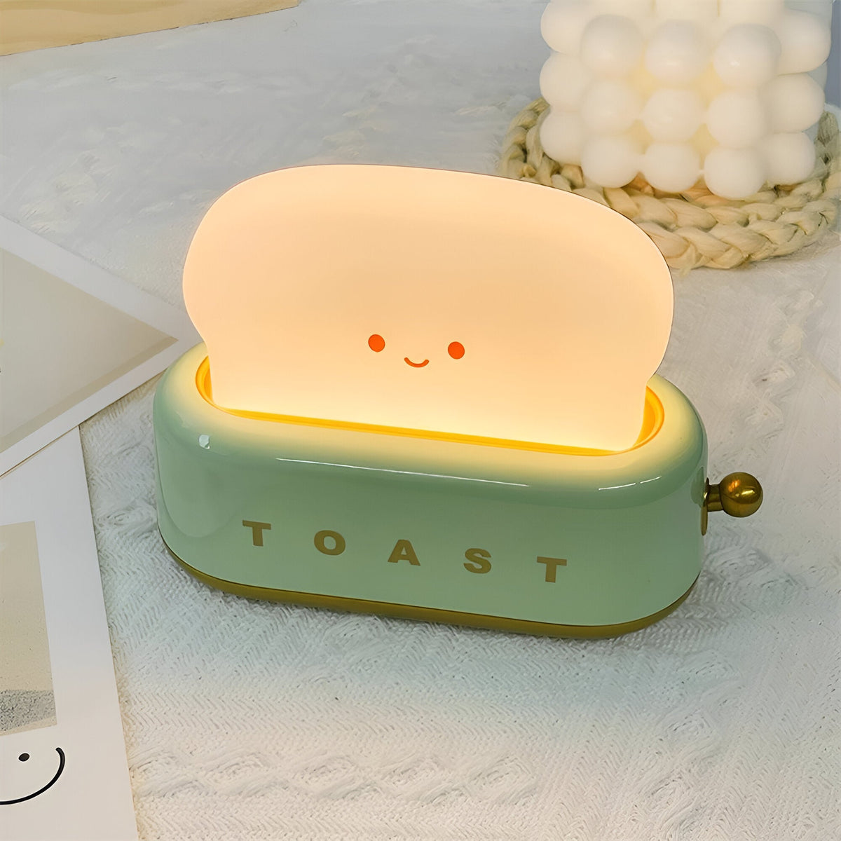 Mosrugs | TinyToast Table Lamp – Portable Toaster-Shaped Night Light with Dimmable LED & USB Port