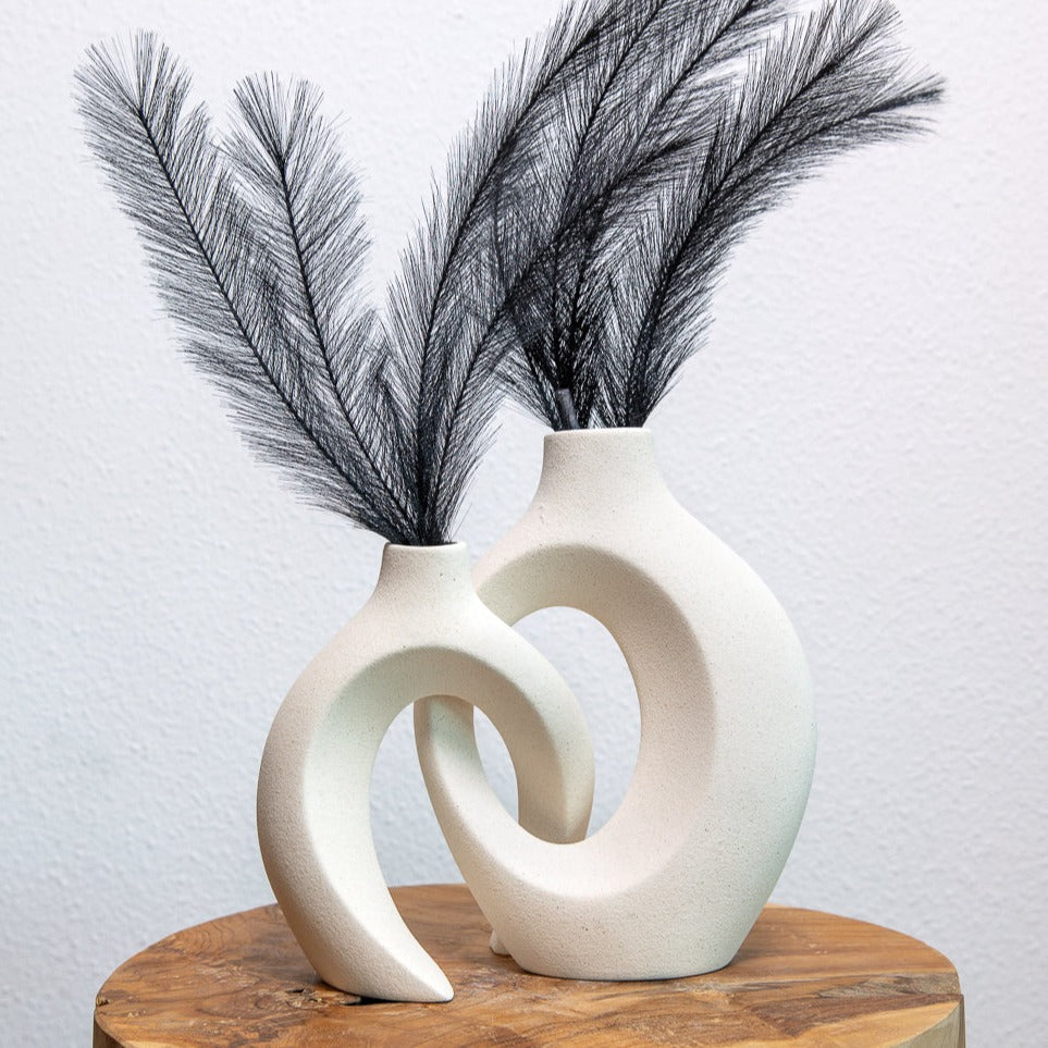 Mosrugs | Gleora Intertwined Ceramic Flower Vase – Elegant Decorative Centrepiece for Modern & Classic Interiors