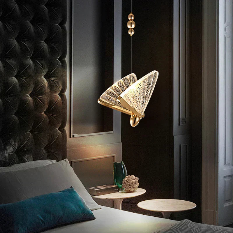 Mosrugs | FlutterGlow – Artistic Butterfly-Shaped Pendant Lamp