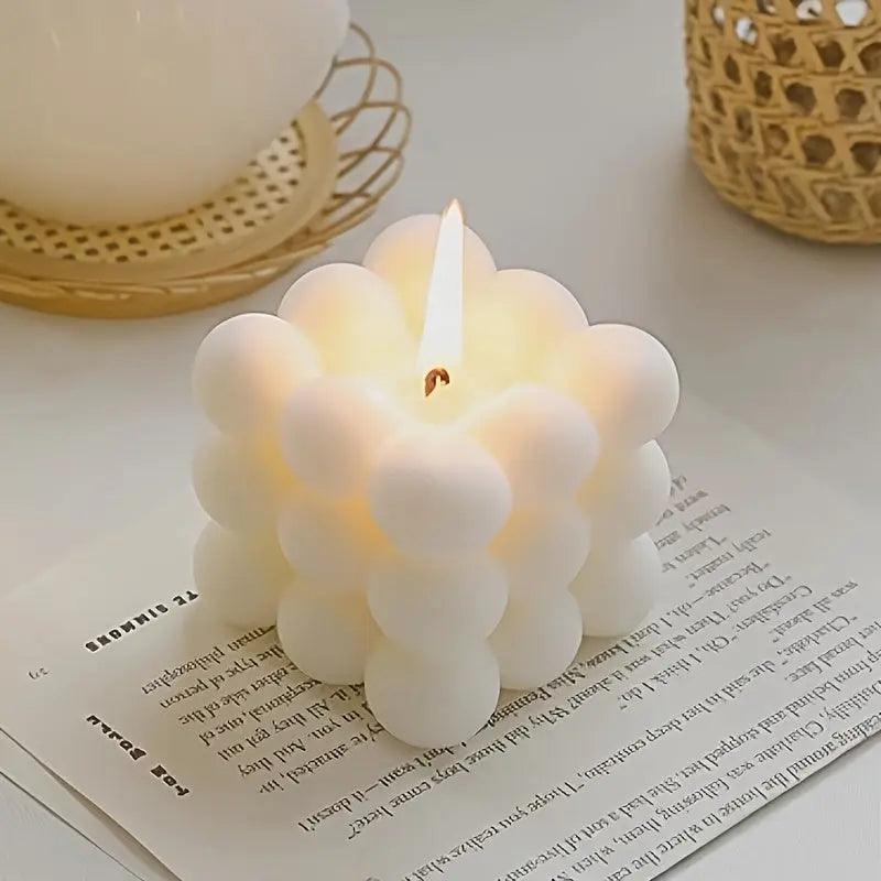 Mosrugs | CubeScent - Modern Scented Candle Design