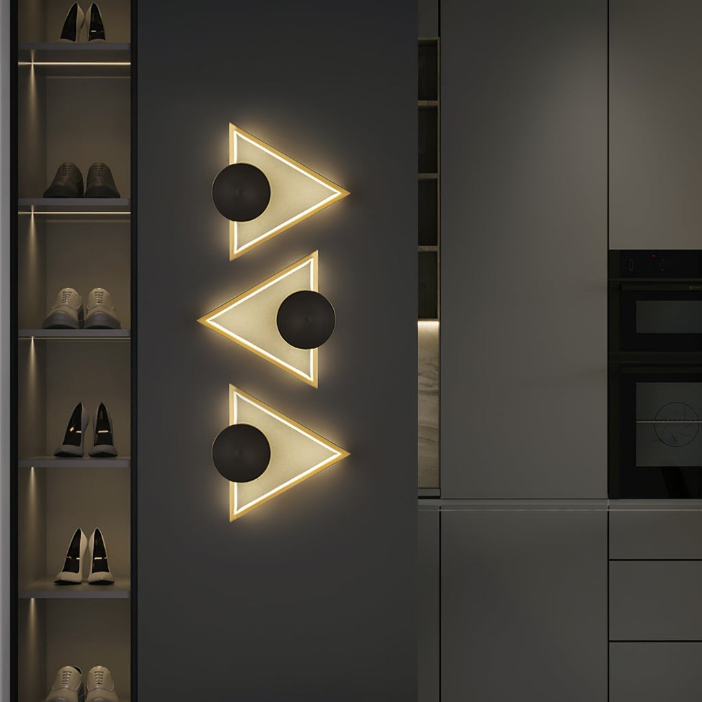 Mosrugs | GeoLight – Sleek Geometric Wall Lamp for Contemporary Spaces