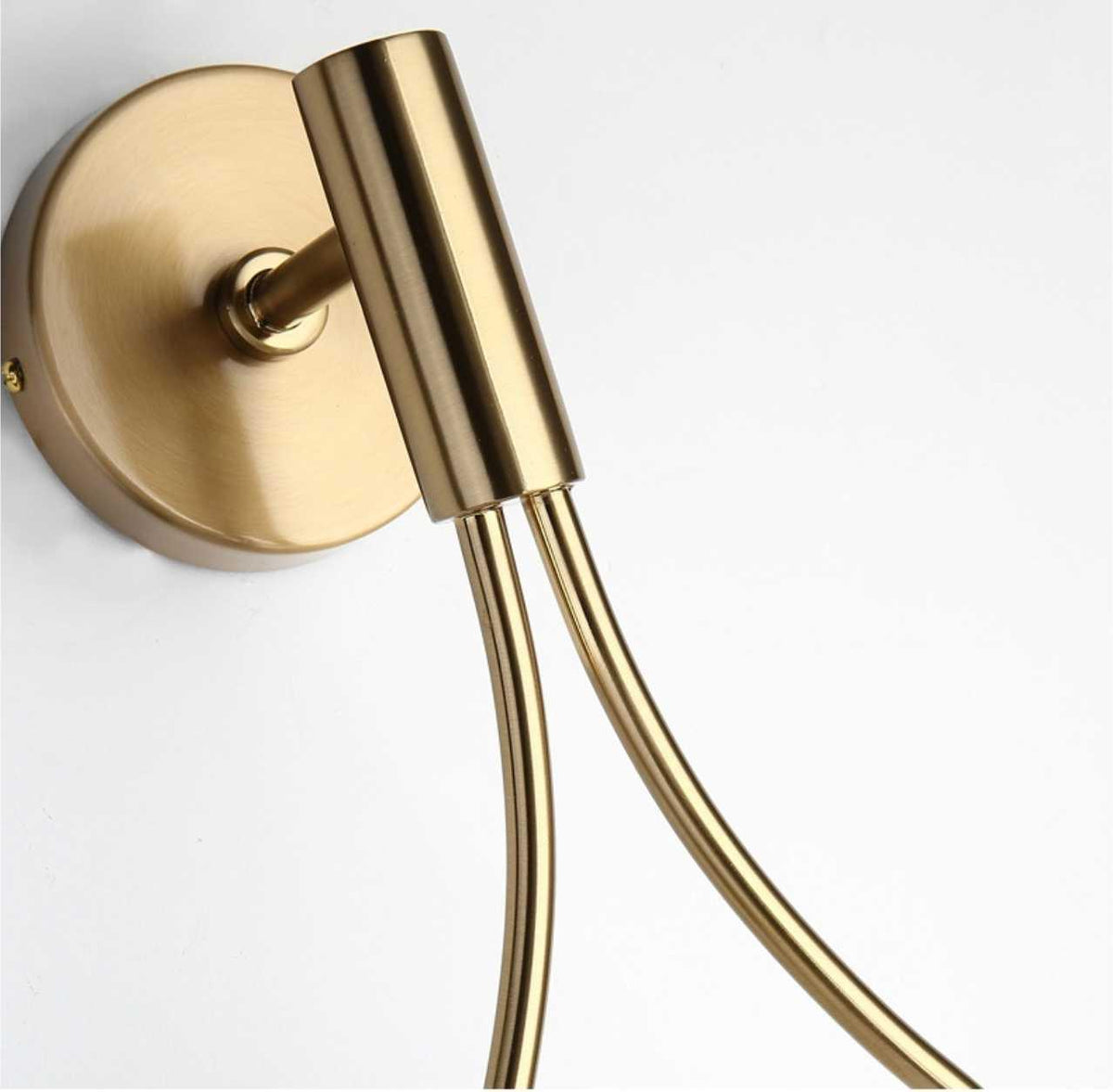 Mosrugs | LumaNord Minimalist Nordic LED Wall Light – Modern Industrial Design in Black or Gold