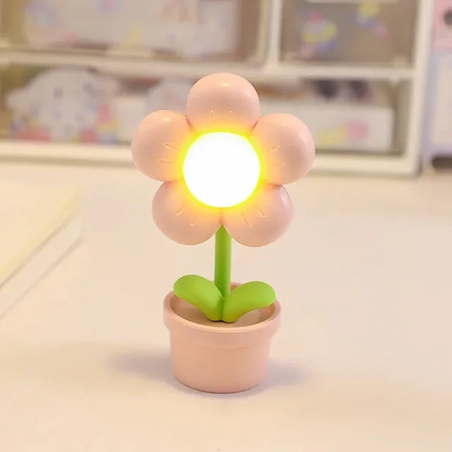 Mosrugs | BloomAura – Elegant Petite Flower Table Lamp for Soft Lighting