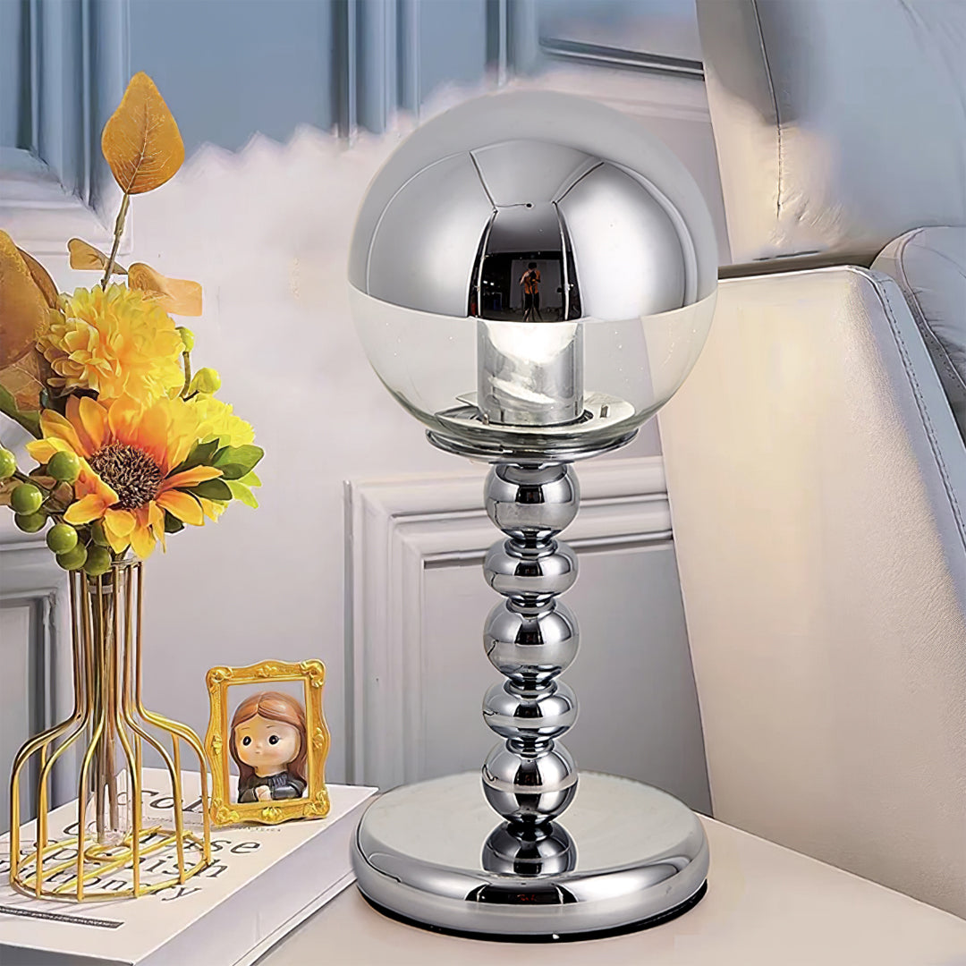 Mosrugs | MirrorGlow – Minimalist Chrome Table Lamp