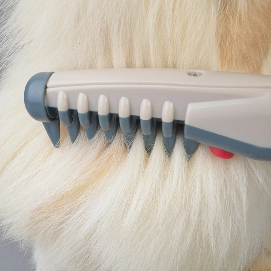 Mosrugs | Tangle-Free Pet Grooming Brush – Gentle & Effective Detangler for Cats & Dogs
