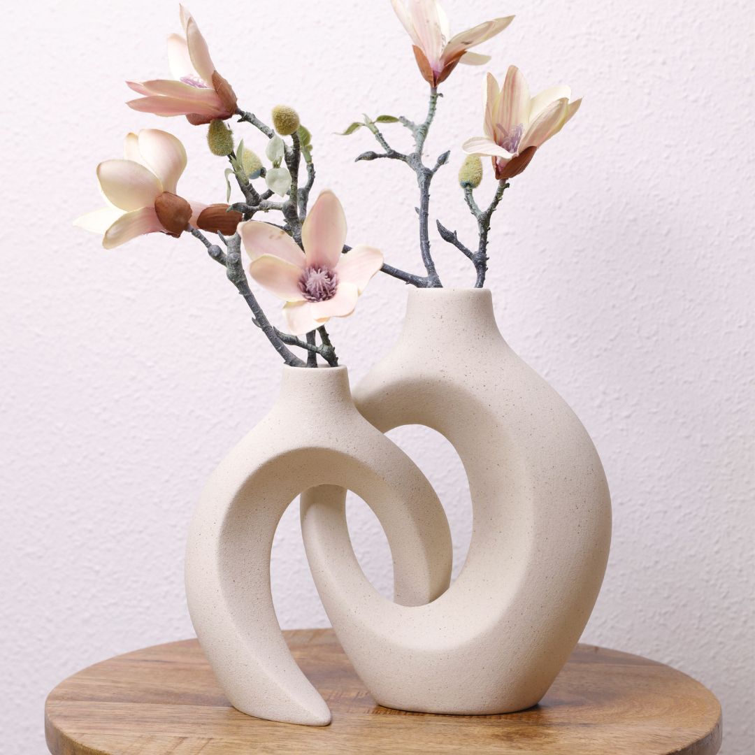 Mosrugs | Gleora Intertwined Ceramic Flower Vase – Elegant Decorative Centrepiece for Modern & Classic Interiors