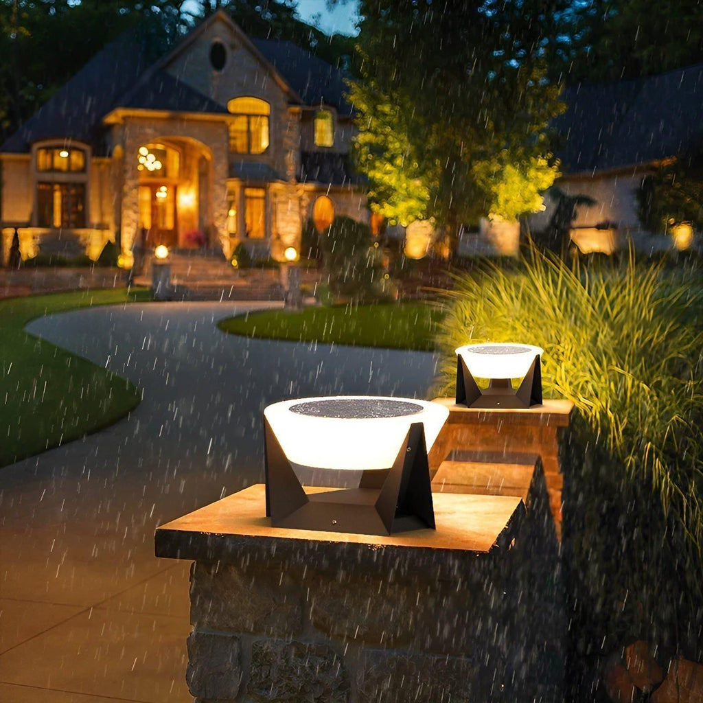 Mosrugs | Luxio Solar – Luxurious Solar-Powered Japanese Garden Lamp