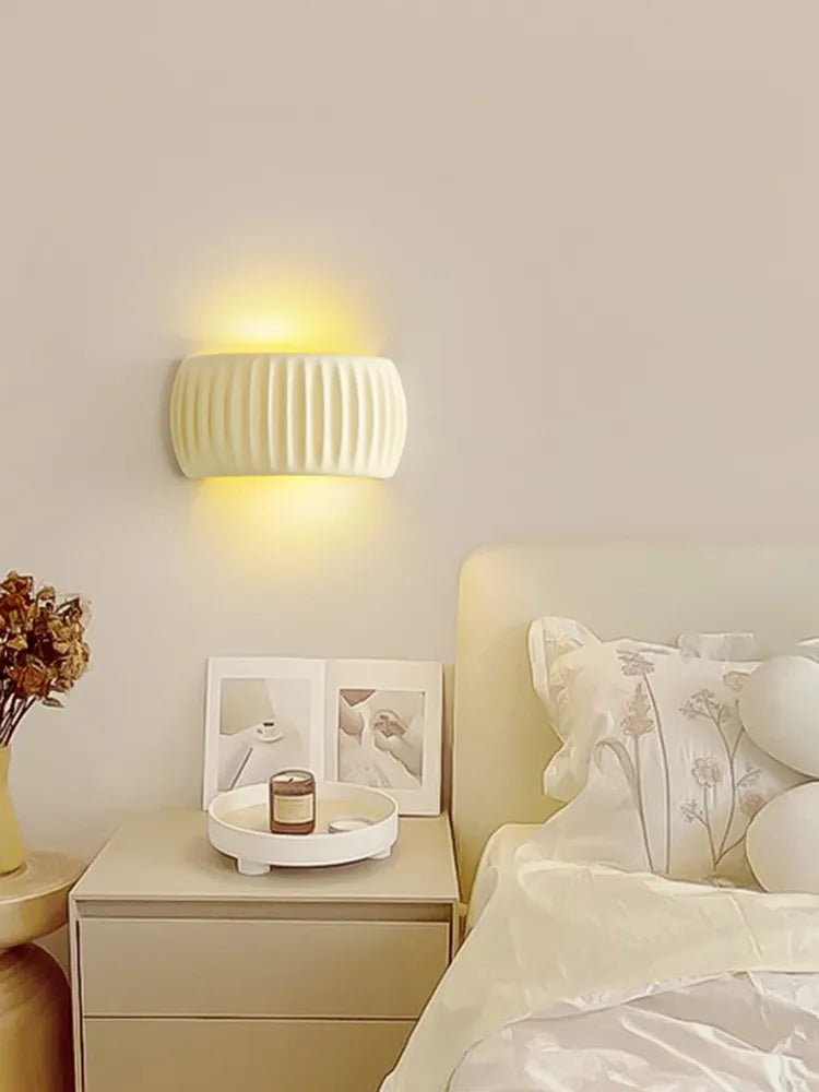 Mosrugs | ResinGlow - Artistic Resin Wall Sconce