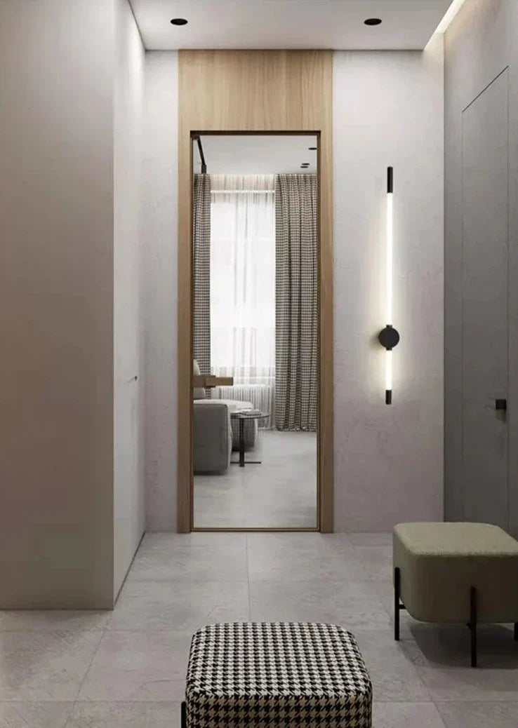 Mosrugs | AstraBeam – Vertical LED Wall Lamp for Modern Interiors