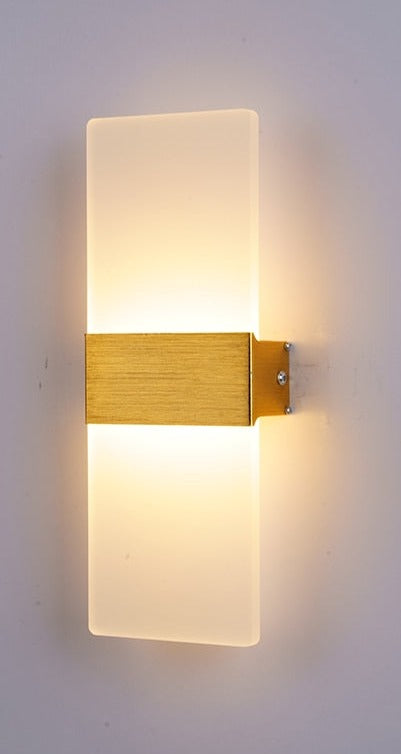 Mosrugs | SoftBeam – Streamlined Wall Lamp Perfect for Bedrooms