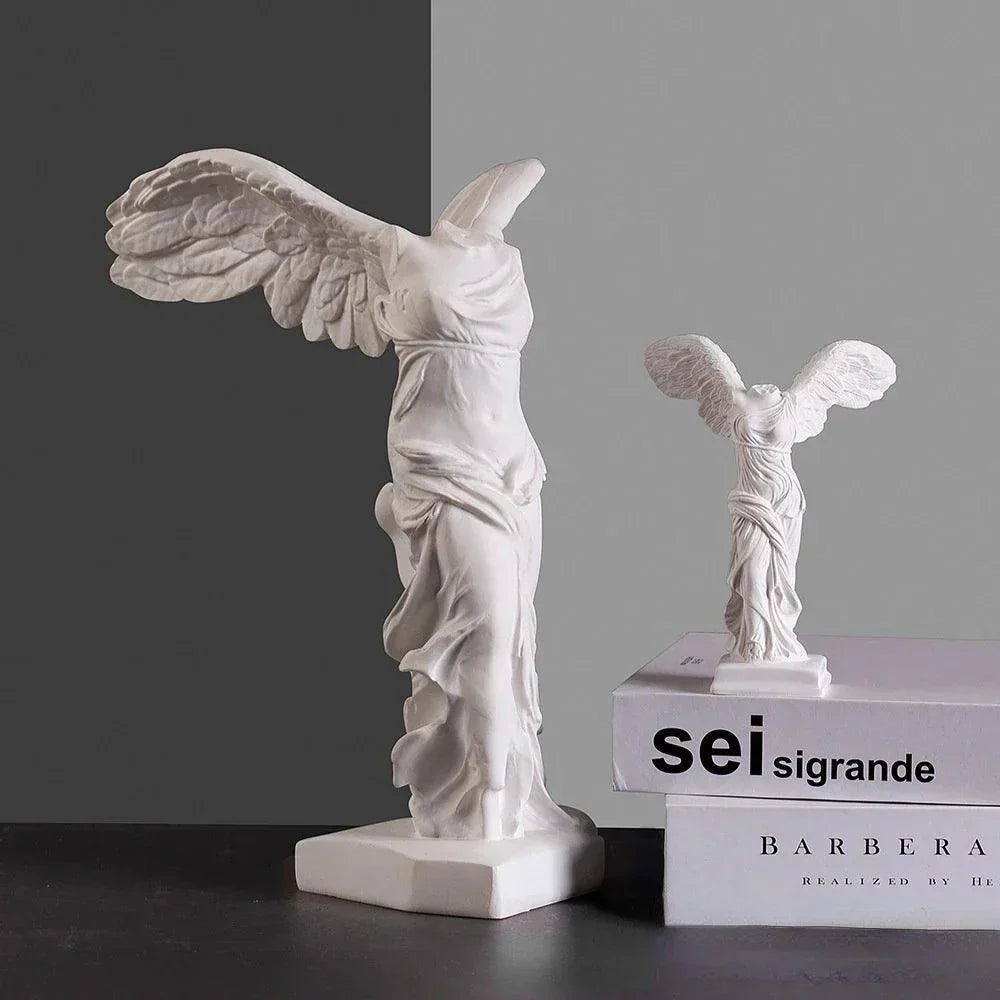 Mosrugs | WingGlide - Artistic Floating Ornament