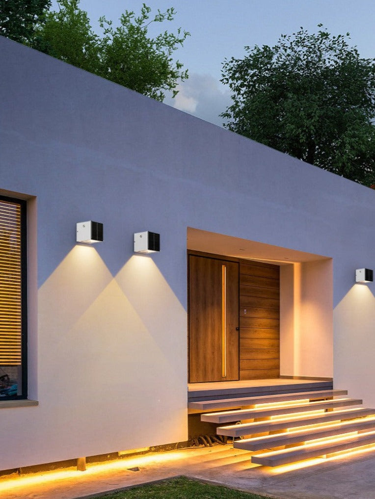 Mosrugs | ShineCraft - Sleek Aluminium Wall Lamp