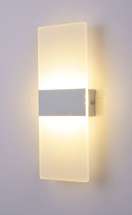Mosrugs | SoftBeam – Streamlined Wall Lamp Perfect for Bedrooms