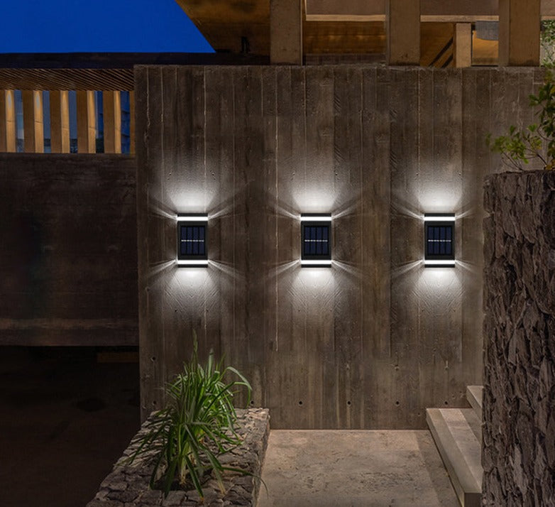 Mosrugs | BloomRay – Solar Wall Lamp for Beautiful Garden Illumination