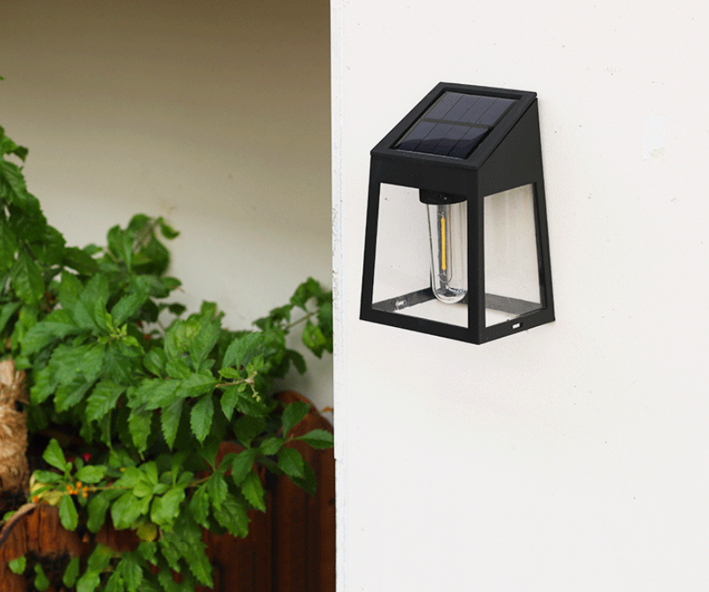 Mosrugs | GuardLume – Durable LED Solar Outdoor Light
