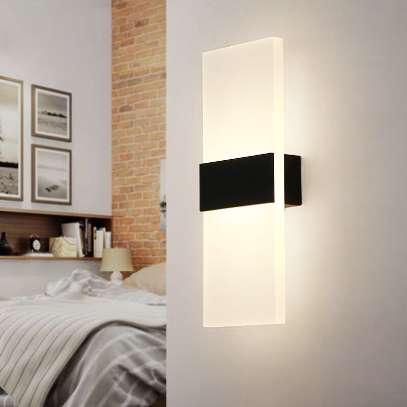 Mosrugs | SoftBeam – Streamlined Wall Lamp Perfect for Bedrooms