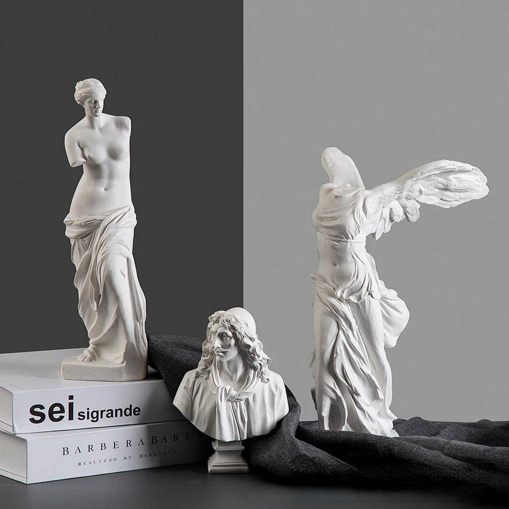 Mosrugs | WingGlide - Artistic Floating Ornament
