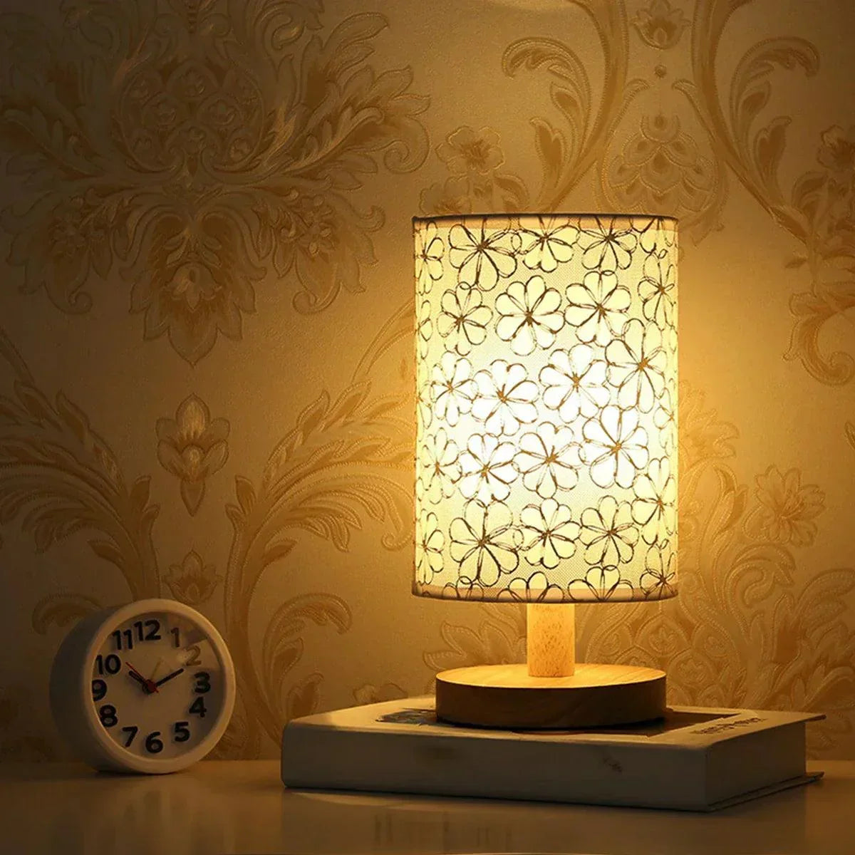Mosrugs | LumaVita - Elegant Solid Wood Design Lamp