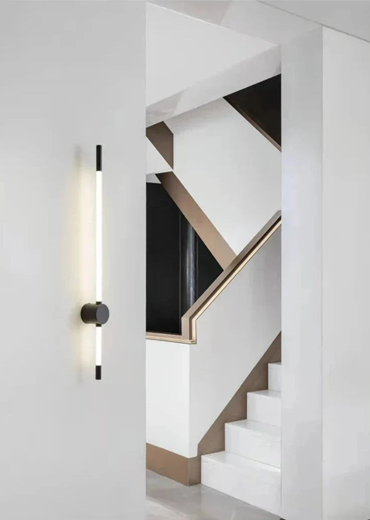 Mosrugs | AstraBeam – Vertical LED Wall Lamp for Modern Interiors