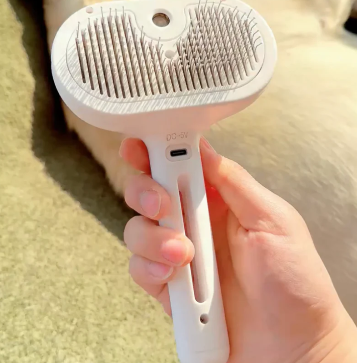 Mosrugs | PawMist – Mist-Infused Massage Brush for Pets | Gentle Grooming & Cooling Care for Cats and Dogs