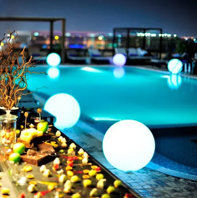 Mosrugs | Round Garden Lamp