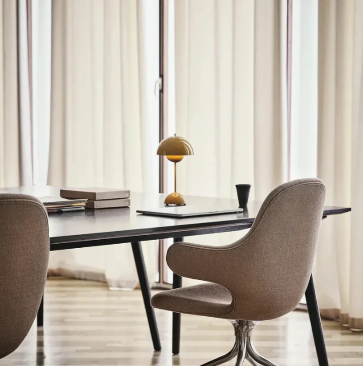 Mosrugs | Contemporary Touch Table Lamp