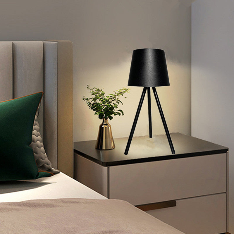 Mosrugs | BrightNest - Contemporary Lamp with Flexible Stand
