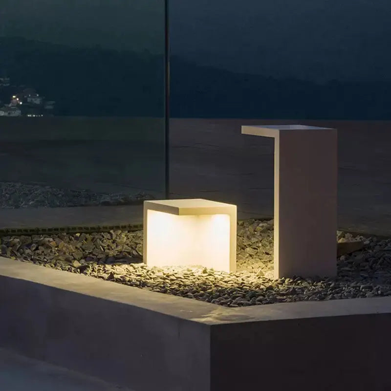Mosrugs | OutdoorSafe - Waterproof Courtyard Lighting