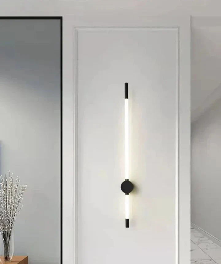 Mosrugs | AstraBeam – Vertical LED Wall Lamp for Modern Interiors
