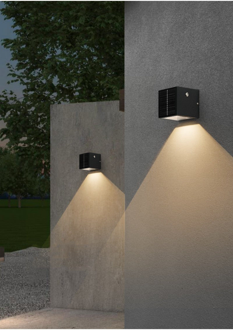Mosrugs | ShineCraft - Sleek Aluminium Wall Lamp