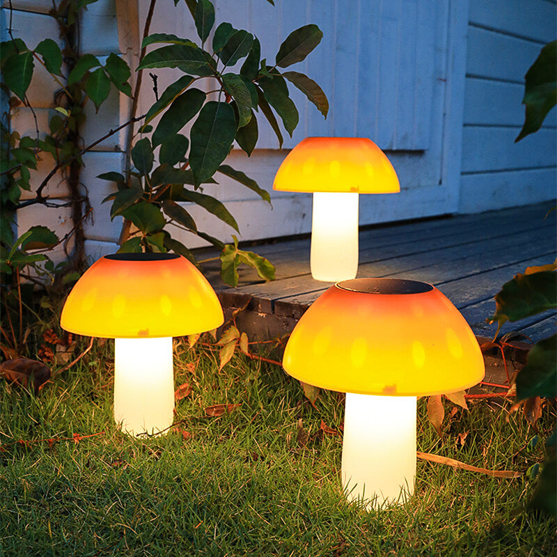 Mosrugs | GlowShroom - Solar Garden Lantern
