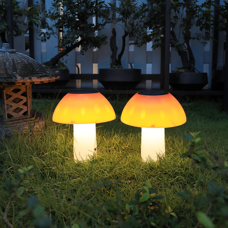 Mosrugs | GlowShroom - Solar Garden Lantern