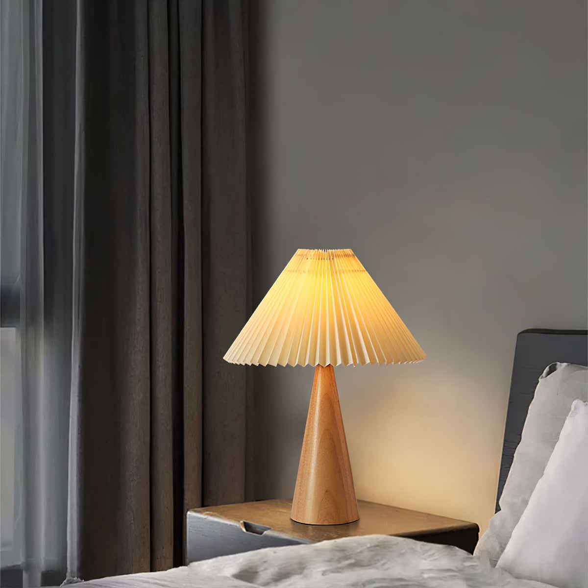 Mosrugs | AntiqueRadiance – Elegant Wood and Metal Table Lamp