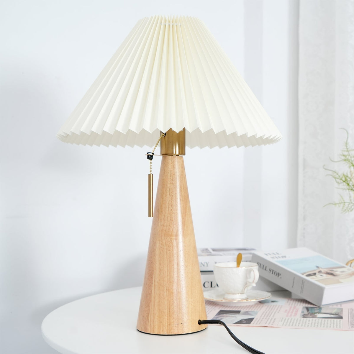 Mosrugs | AntiqueRadiance – Elegant Wood and Metal Table Lamp