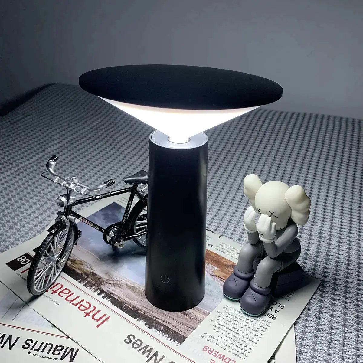 Mosrugs | BeamLume - Cord-Free Lamp for Mood Lighting