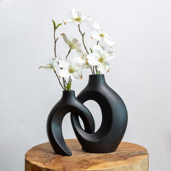 Mosrugs | Gleora Intertwined Ceramic Flower Vase – Elegant Decorative Centrepiece for Modern & Classic Interiors