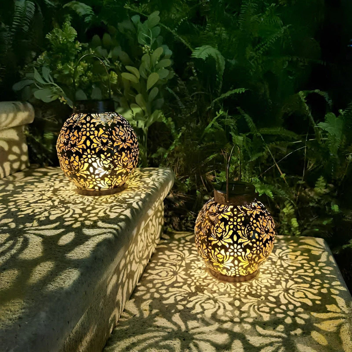 Mosrugs | AquaGlow – Waterproof Solar LED Garden Hanging Light