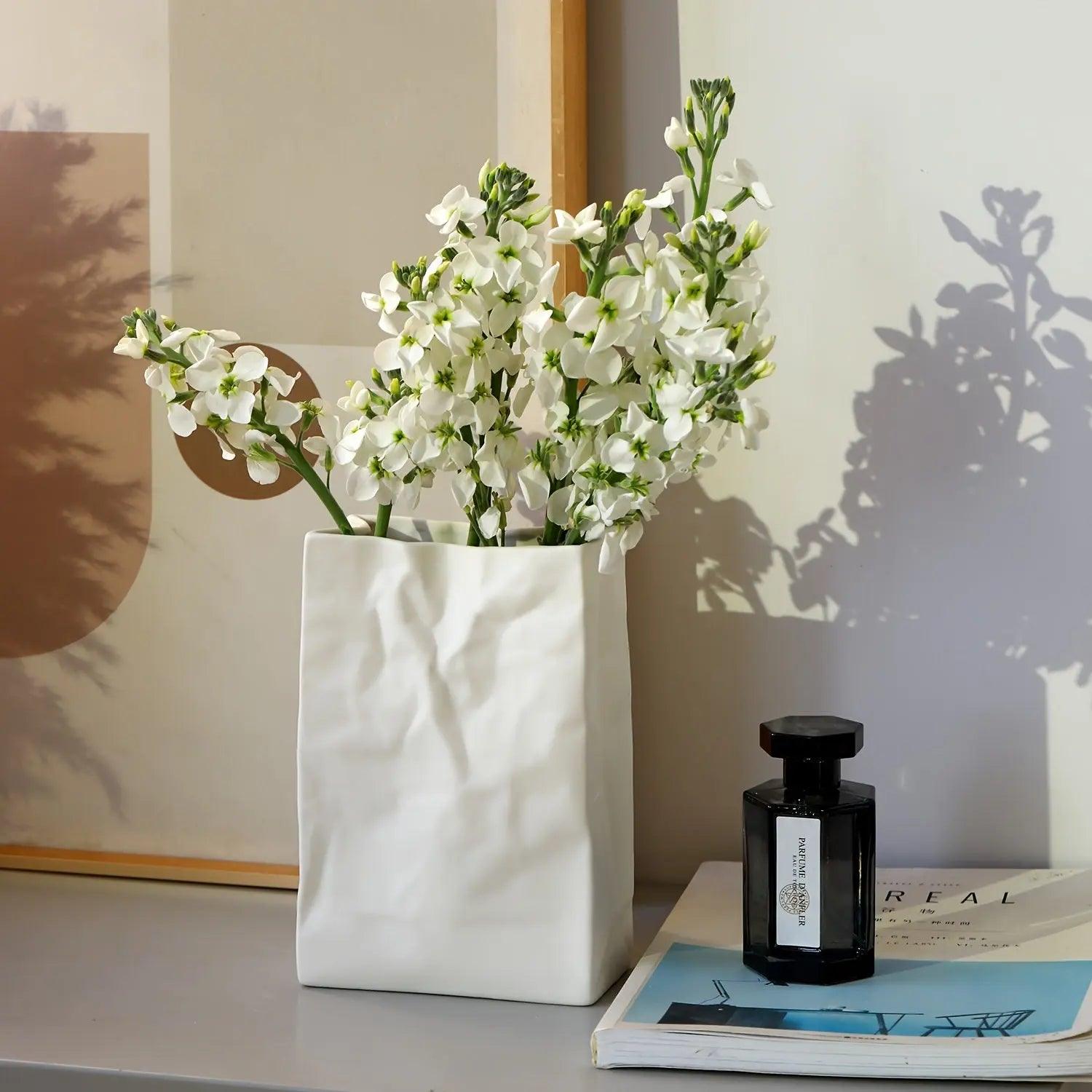 Mosrugs | PaperFlow - Stylish Paper Vase