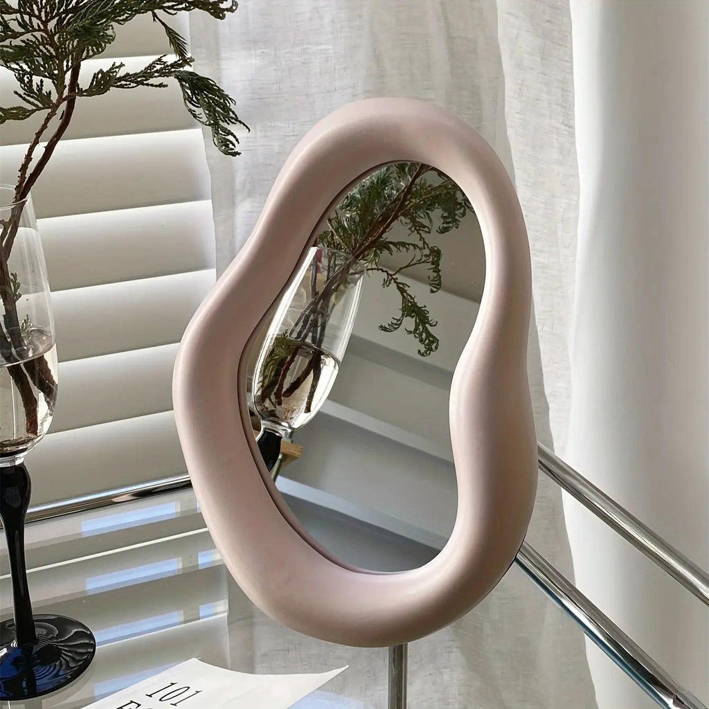 Mosrugs | ReflectaCharm - Timeless Vintage Mirror