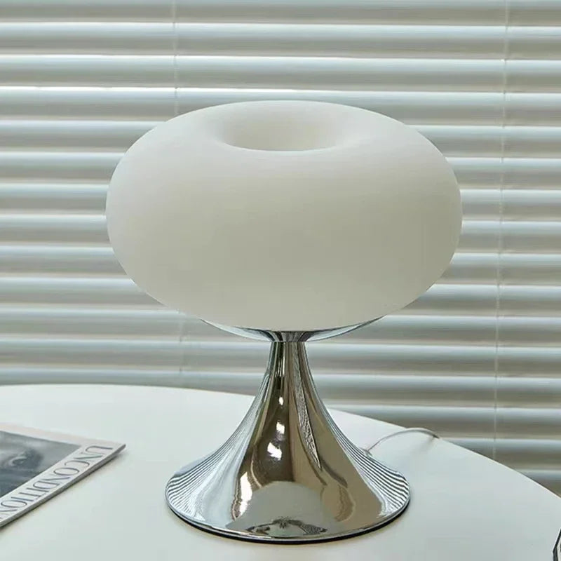Mosrugs | FruitLume - Apple-Shaped Table Lamp