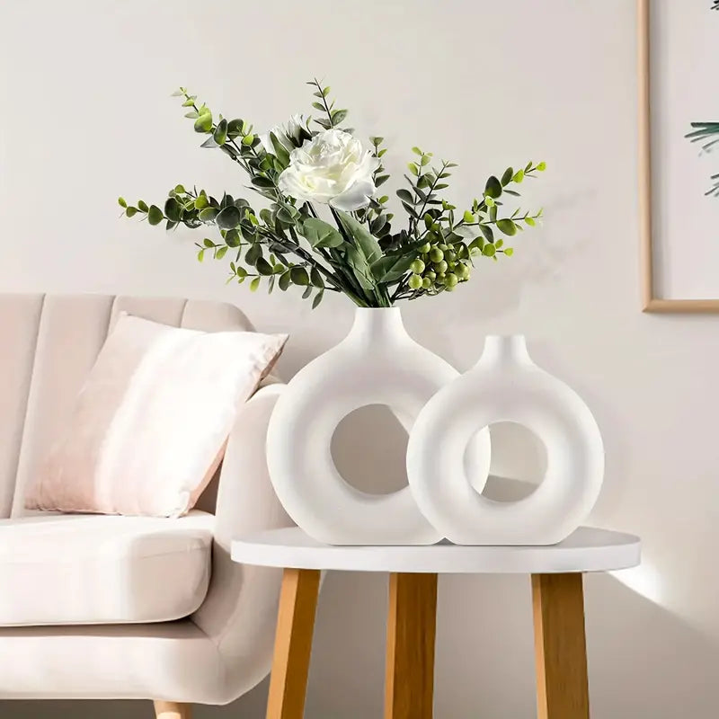 Mosrugs | TranquilGlass - Elegant Vase for a Serene Interior