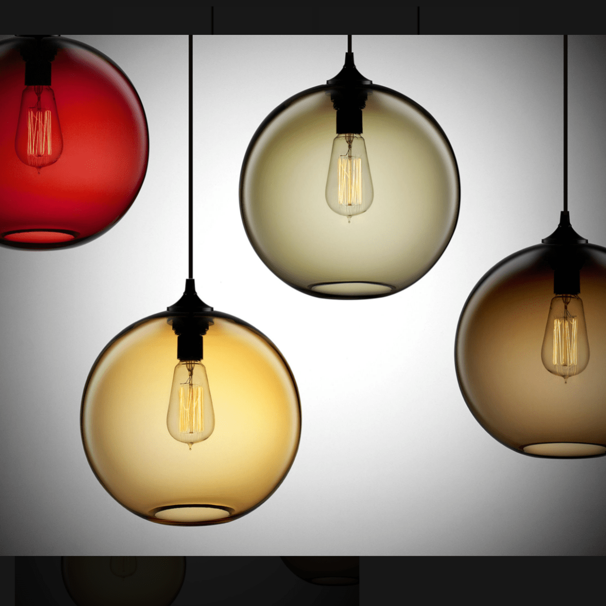 Mosrugs | AuraGlass - Elegant Glass Hanging Light